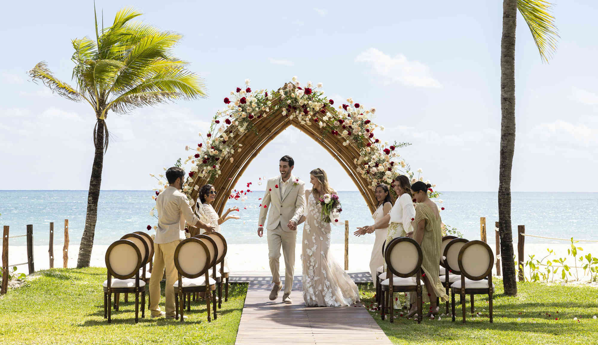 Romance Travel Group Hero Image